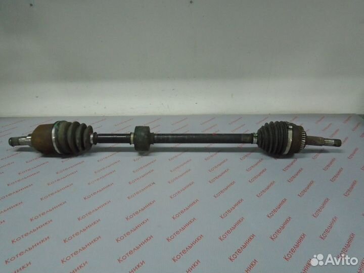 Nissan 39100-BN815 Вал приводной правый