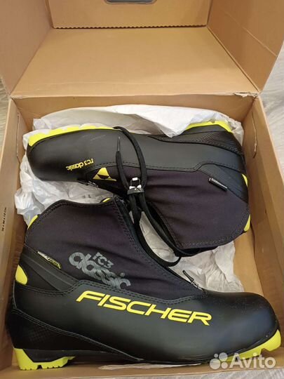 Лыжные ботинки классика EU46/EU47
