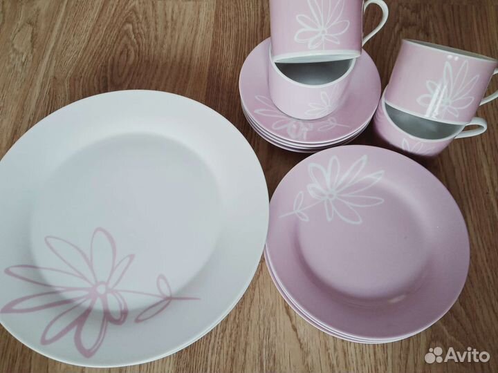 Набор столовой посуды