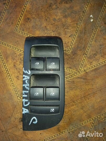 Opel zafira c блок стеклоподьемников