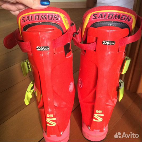 Горнолыжные ботинки Salomon 320/25