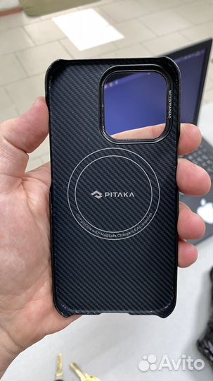 Чехол на iPhone 14 pro pitaka