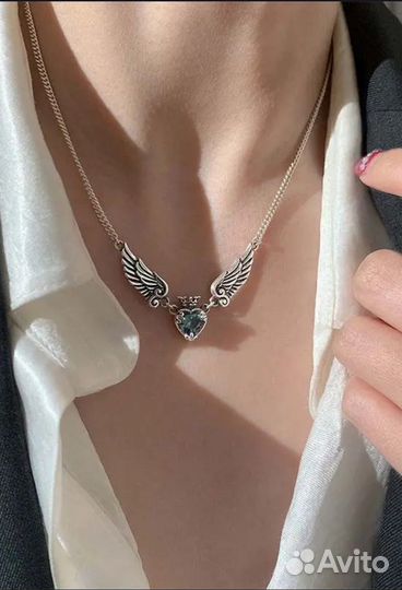 Колье цепочка сердце с крыльями