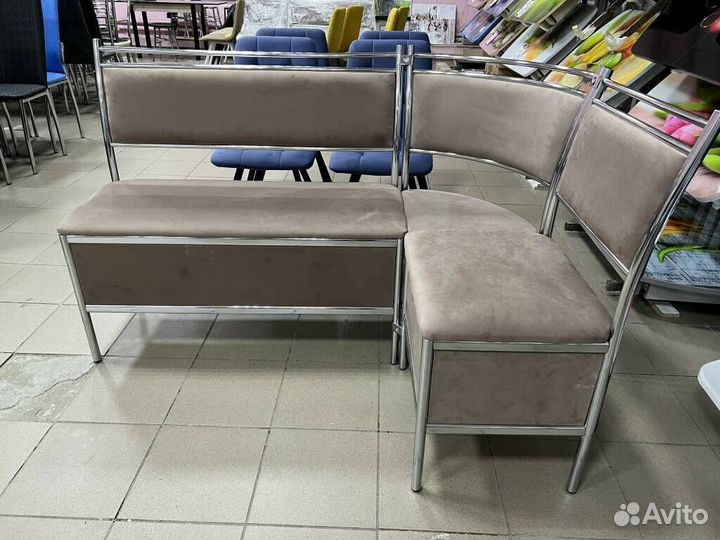 Угол кухонный с ящиком