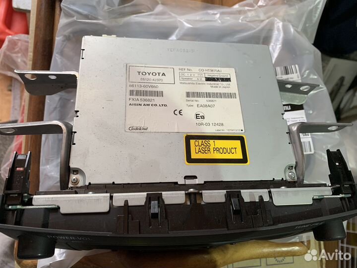 Автомагнитола toyota rav4 с навигацией (оригинал)