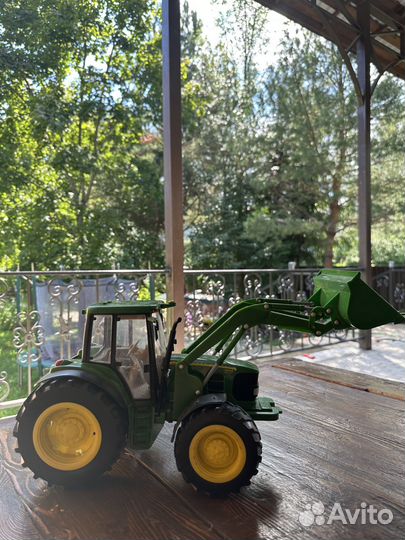 Трактор John Deere 6830 со звуком