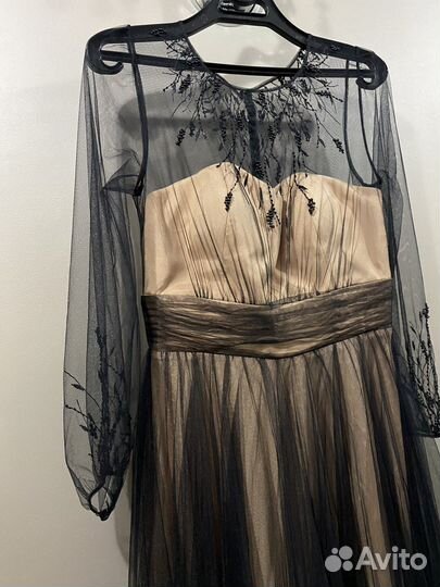 Длинное платье в пол 46