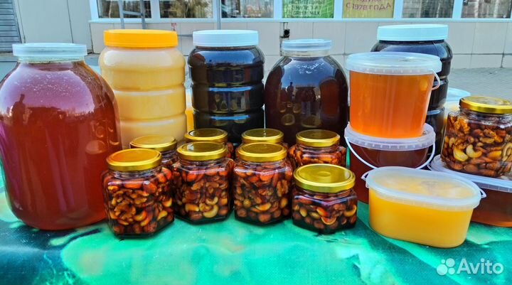 Мёд с орехами,липовый, гречишн.,донник, цветочный