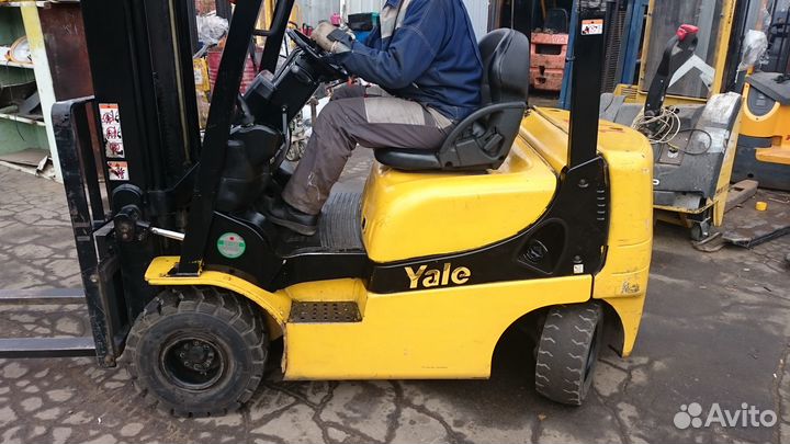 Аренда штабелера,погрузчика,ричтрака