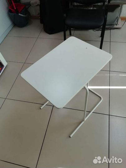 Компьютерный стол IKEA