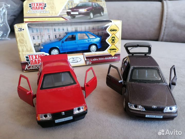 Машинки ваз 21099 2114 металлические 12 см
