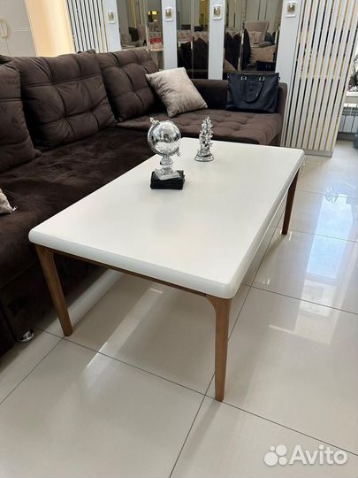 Журнальный стол