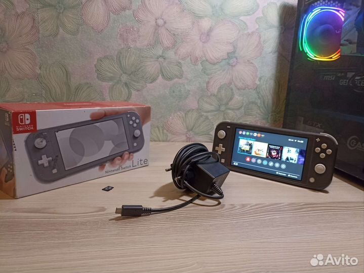 Nintendo switch lite + игры