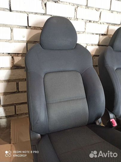 Комплект сидений Subaru legacy
