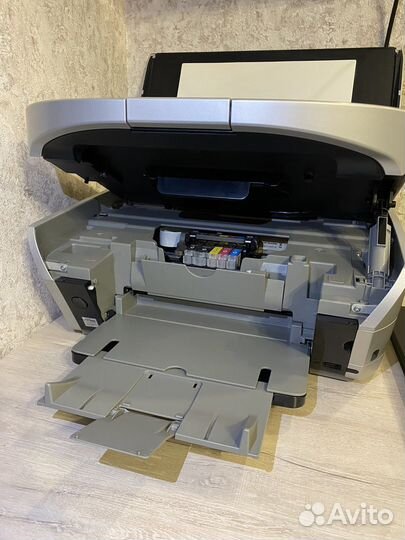 Цветной струйный мфу