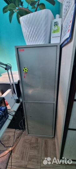 Сейф металлический