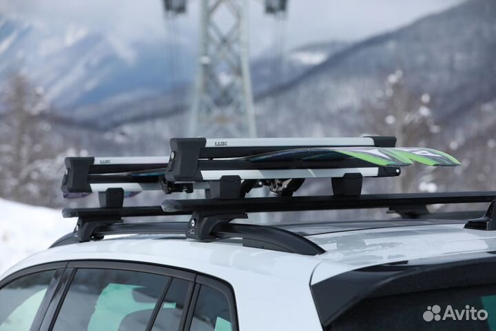 Крепление для перевозки лыж и сноубордов LUX