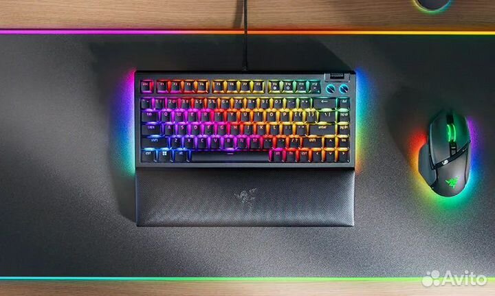 Клавиатура Razer Blackwidow V4 75