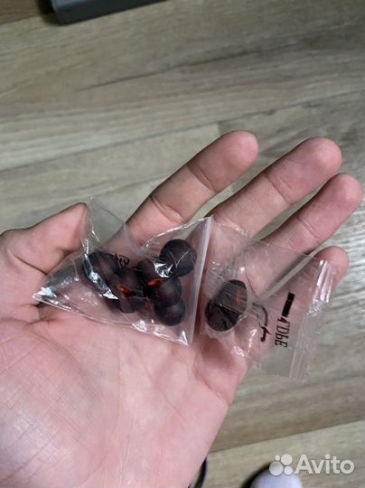 Беспроводные наушники jbl