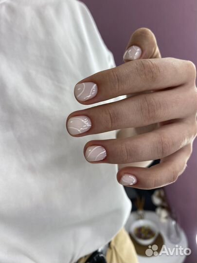 Маникюр с покрытием гель лак