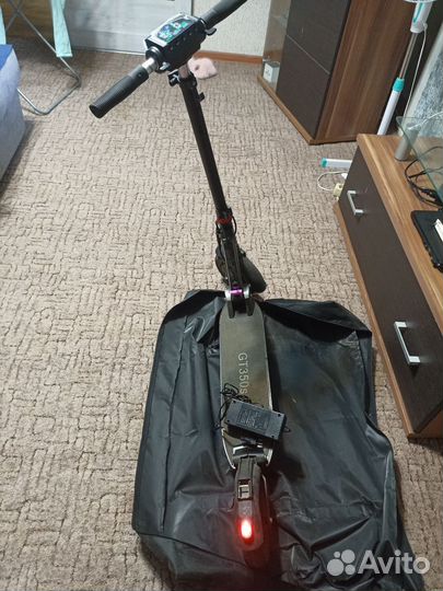 Электросамокат бу