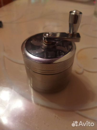 Металлический крешер для измельчения табака, новый