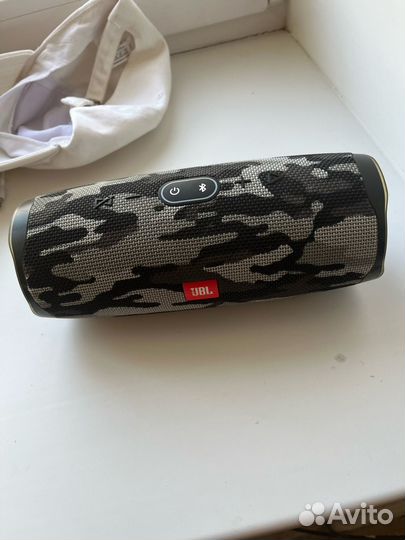 Колонка jbl charge 4