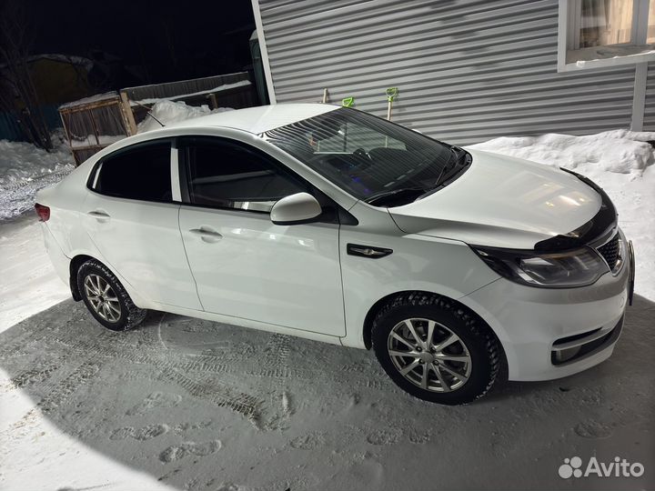 Kia Rio 1.6 AT, 2015, 255 377 км