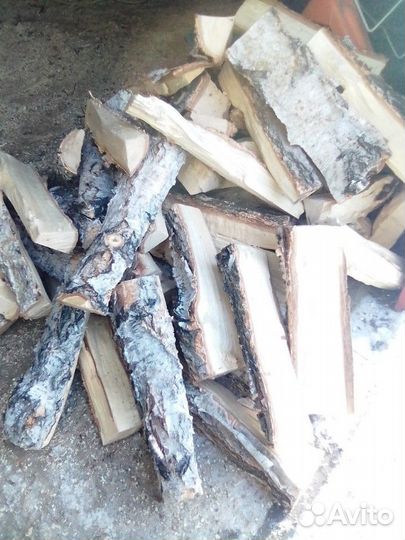 Дрова уголь в мешках