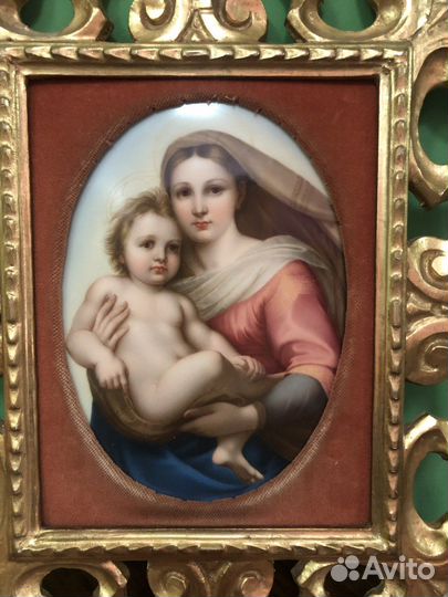 Антикварная плакетка «Сикстинская Мадонна»