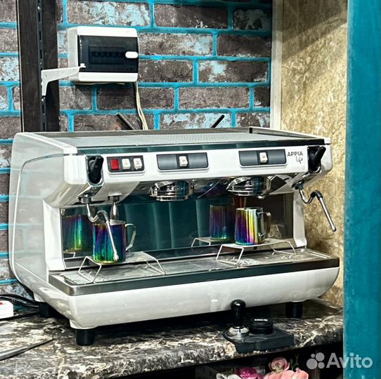 Кофемашина nuova simonelli appia life 2gr v