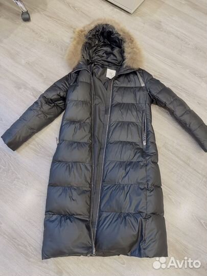 Пуховик женский