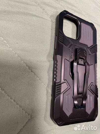 Чехол на iPhone 12