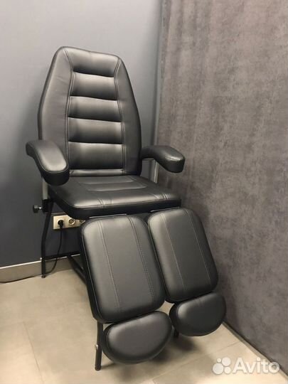 Кресло педикюрное с регулировками