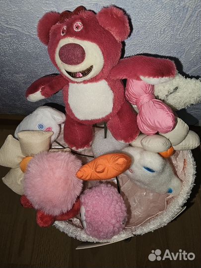 Букет из мягких игрушек подарок