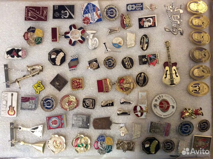 Советские. Значки. Культурного. Плана