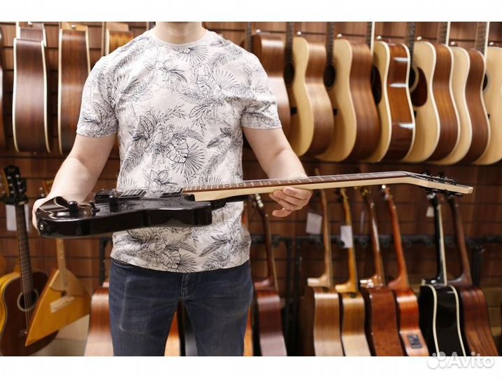 Cort KX100-BKM Электрогитара, черный металлик