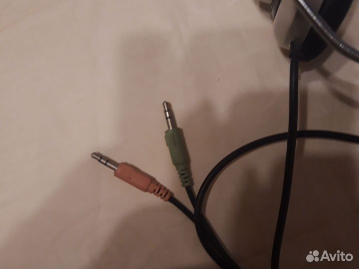 Наушники с микрофоном для компа с двумя разьемами