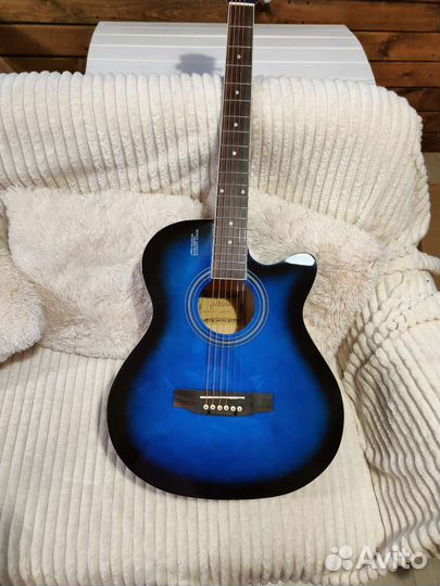 Гитара акустика синяя