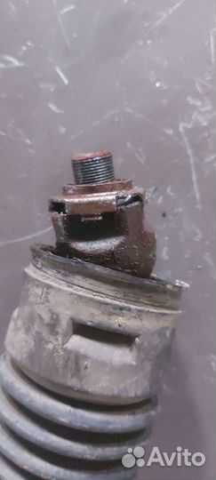 Тяга рулевая на Nissan Skyline v35