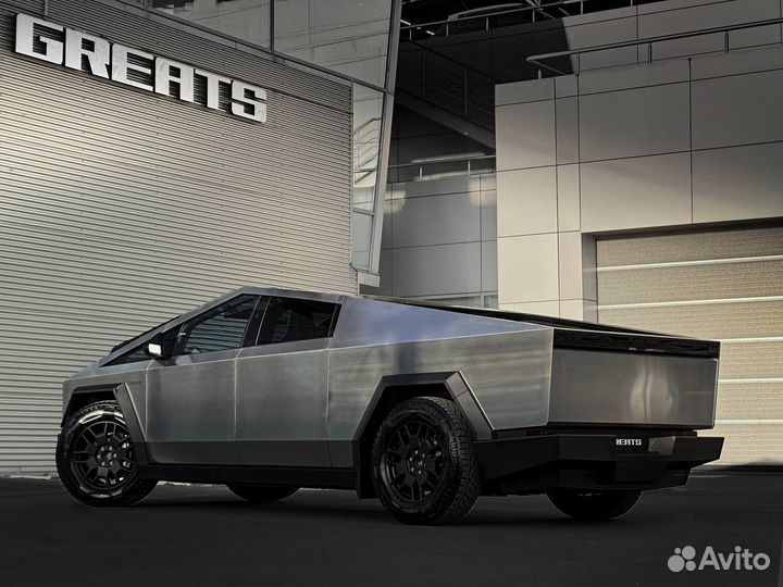 Tesla Cybertruck 600 л.с. AT, 2024