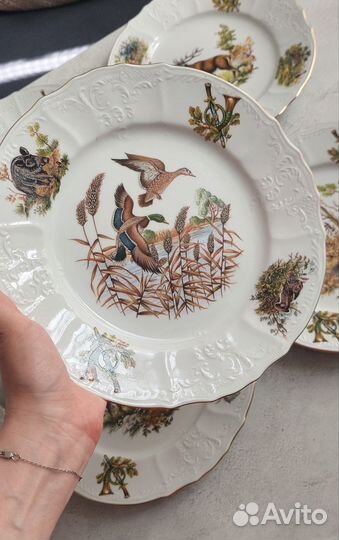Набор тарелок 