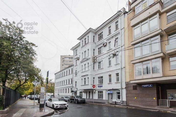 6-к. квартира, 209 м², 3/5 эт.