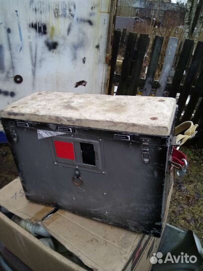 Зимний рыболовный ящик