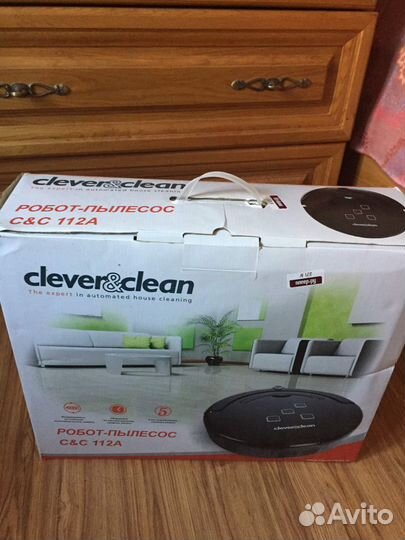 Робот-пылесос Clever Clean