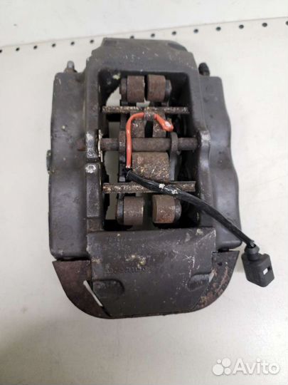 Суппорт задний VW Touareg 2003-2010