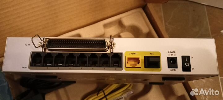 VoIP-шлюз Cisco SPA8000-XU