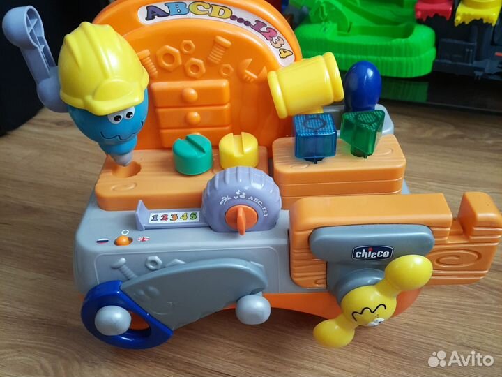 Развивающий игровой центр Chicco