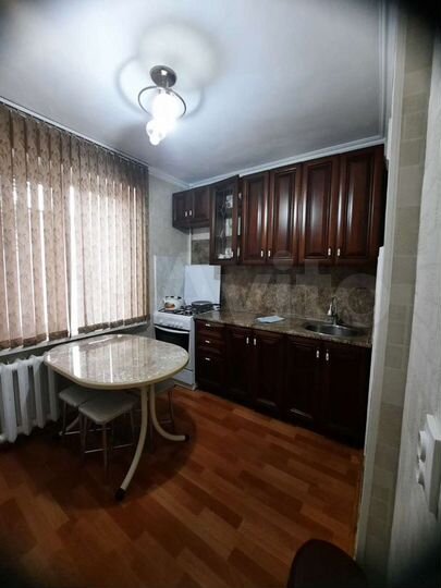 2-к. квартира, 50 м², 2/5 эт.
