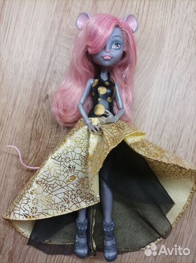 Кукла Монстер Хай Мауседес